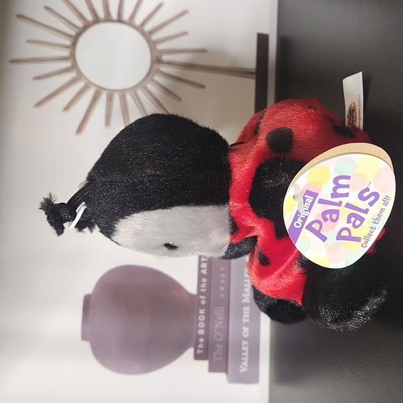 Palm Pals 5" lil Spots Ladybug Plush Toy NWT - Picture 2 of 3